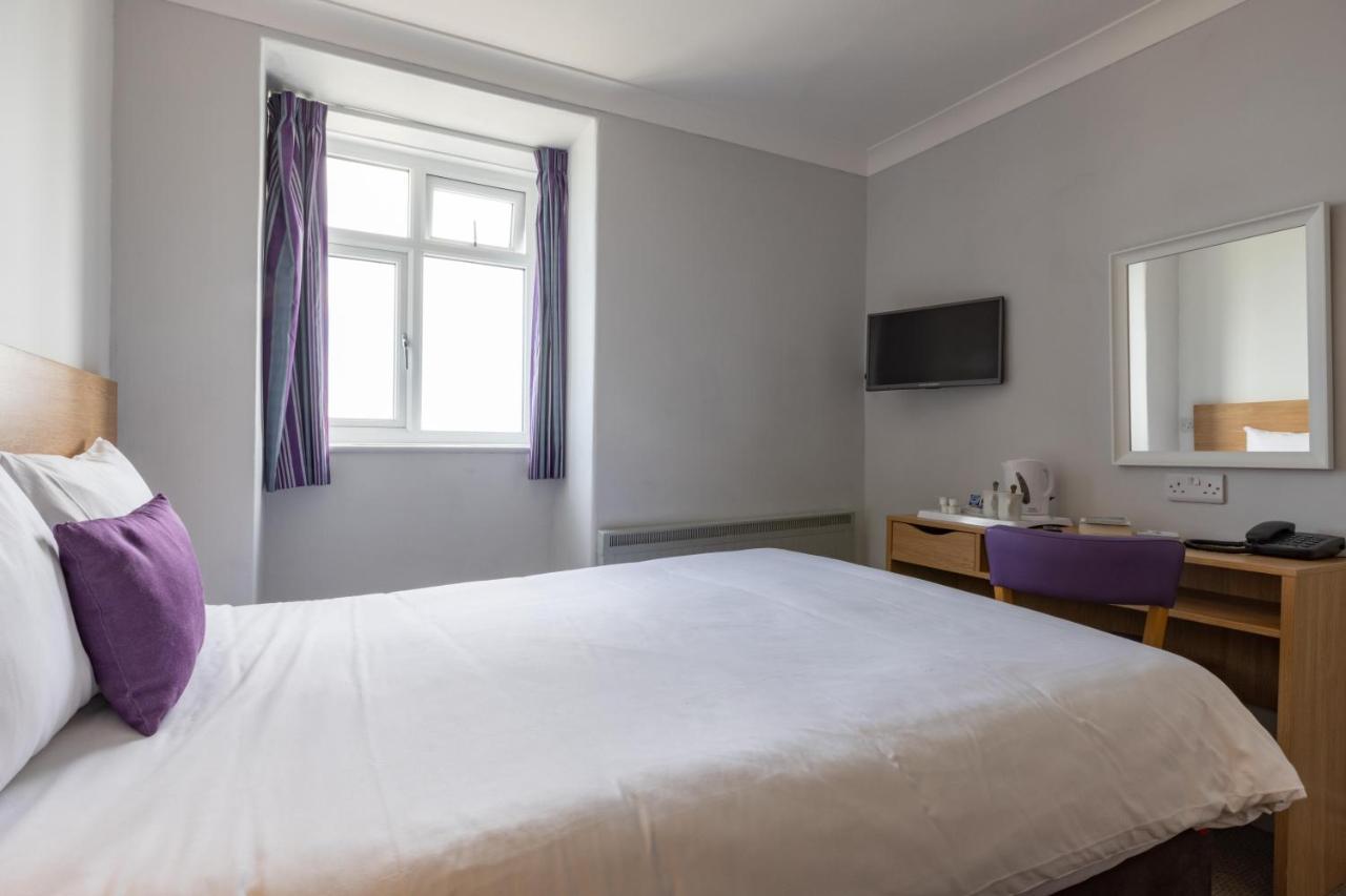 The Norbreck Hotel By Compass Hospitality Scarborough Bagian luar foto
