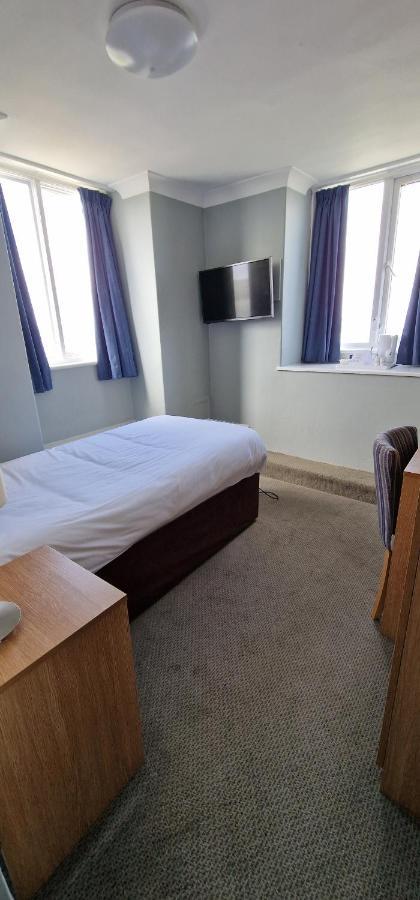 The Norbreck Hotel By Compass Hospitality Scarborough Bagian luar foto